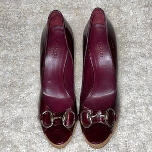 Gucci Women's Dark Red Peep-Toe Horsbit Heels Size 8